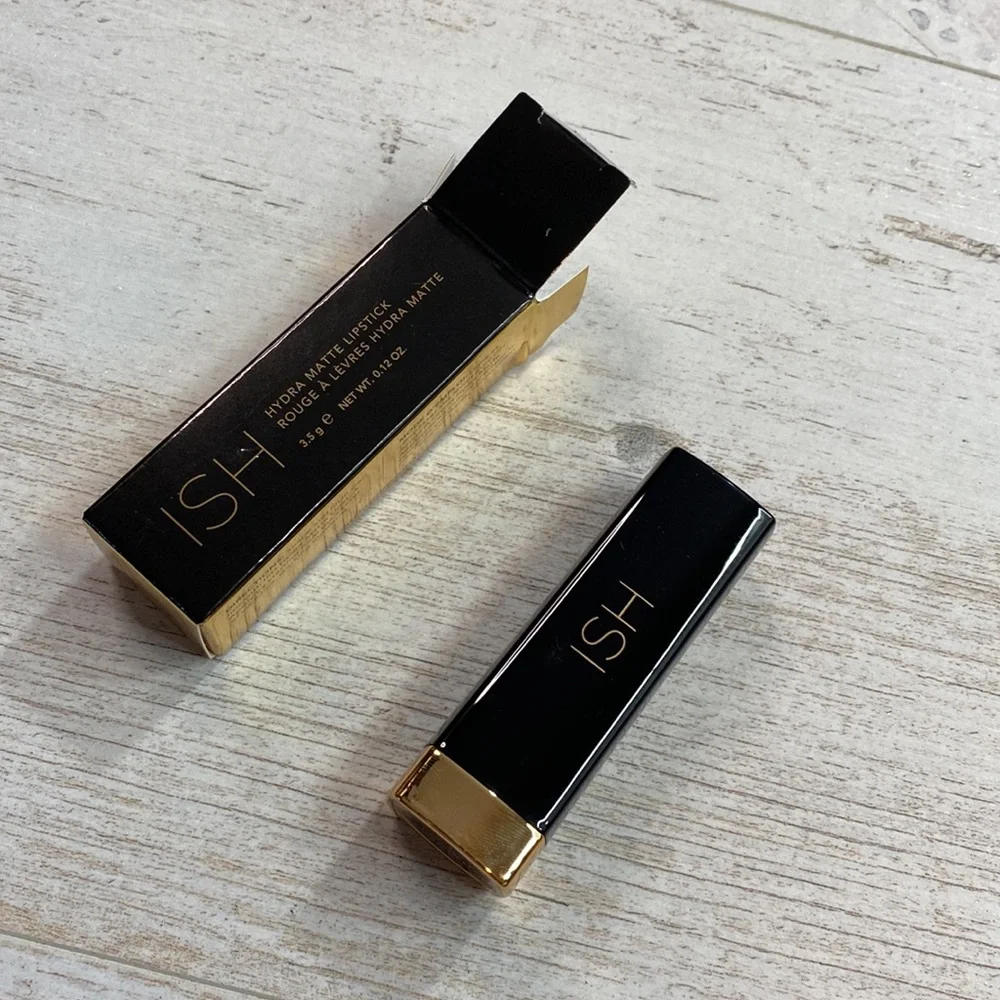 ISH Hydra Matte Lip Stick Uplifted